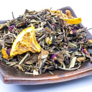 Biała z pomarańczą